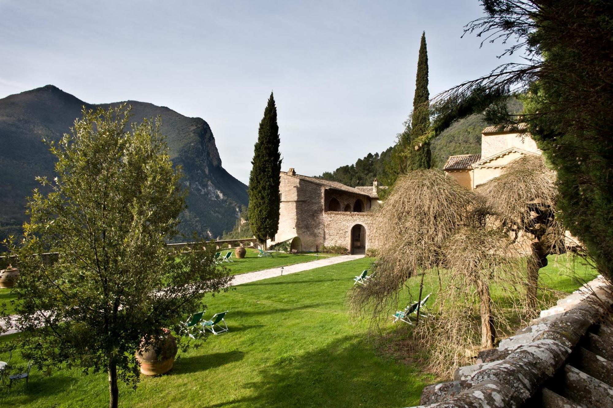 Abbazia San Pietro In Valle Ferentillo Екстер'єр фото